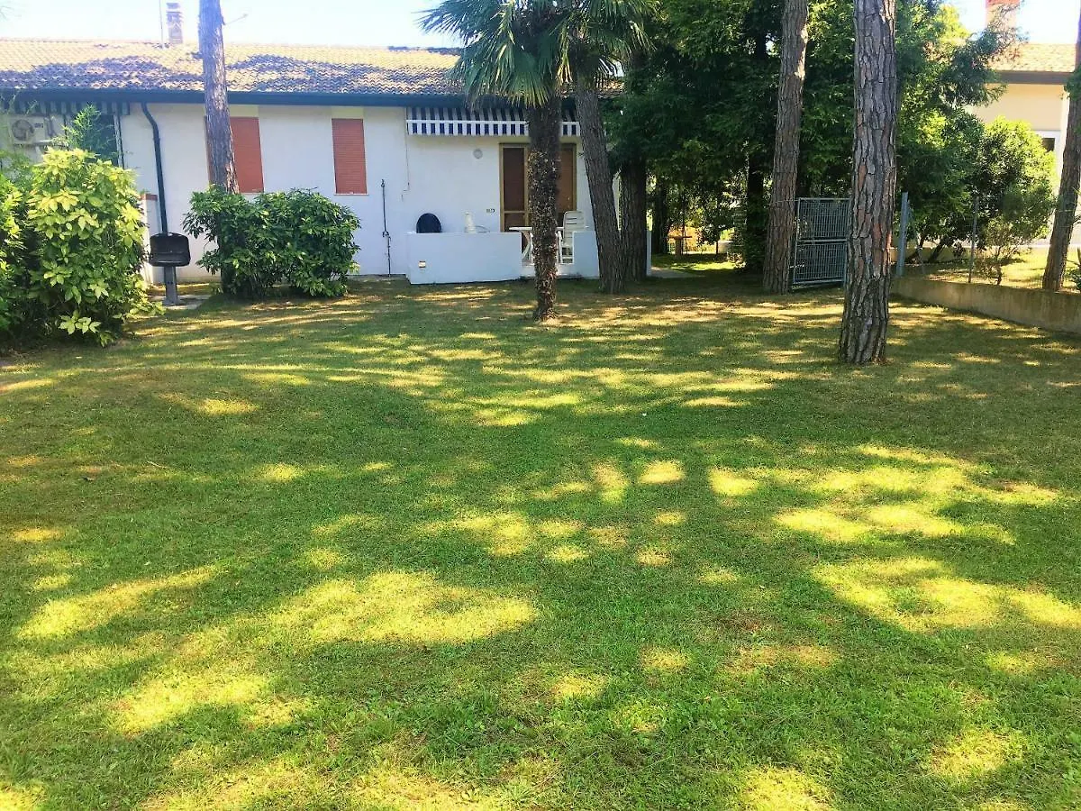 Apartment Villa Vittoria Bibione Italy